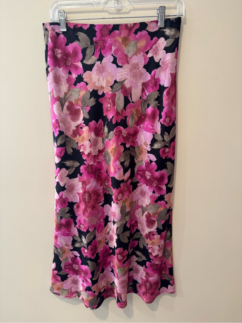 Gilli Floral Pink Satin Midi Skirt